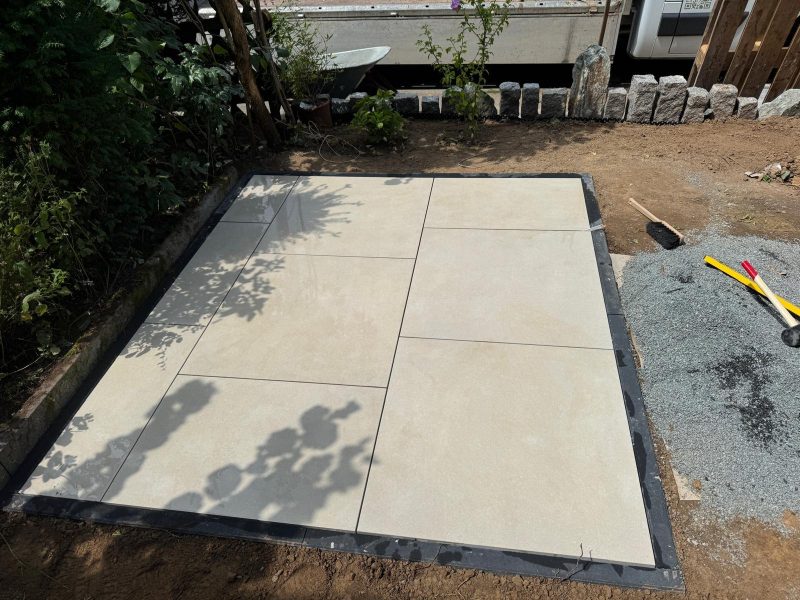 Verlegung einer neuen Terrasse in Bad Homburg